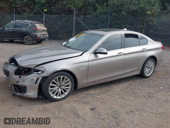 2014 BMW 5 Series 528i xDrive with VIN WBA5A7C56ED613949, listed as a IAAI auction lot 40353558 with 94,672 mi miles and . Bid and sale history available at DreamBid. Image 18.