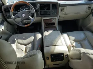 2004 Cadillac Escalade z VIN 1GYEK63N34R248216, wystawiony jako Copart lot #50672135 z przebiegiem Nie podano mil oraz Szkoda całkowita • Salvage title. Historia ofert i sprzedaży dostępna na DreamBid. Obrazek 8.