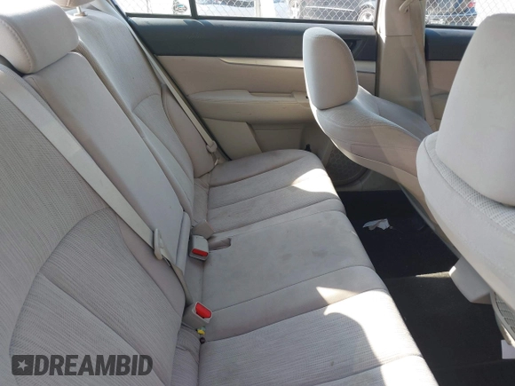 2014 Subaru Legacy 2.5i z VIN 4S3BMBA67E3012518, wystawiony jako IAAI lot #42417418 z przebiegiem 162 987 mil mil oraz . Historia ofert i sprzedaży dostępna na DreamBid. Obrazek 8.