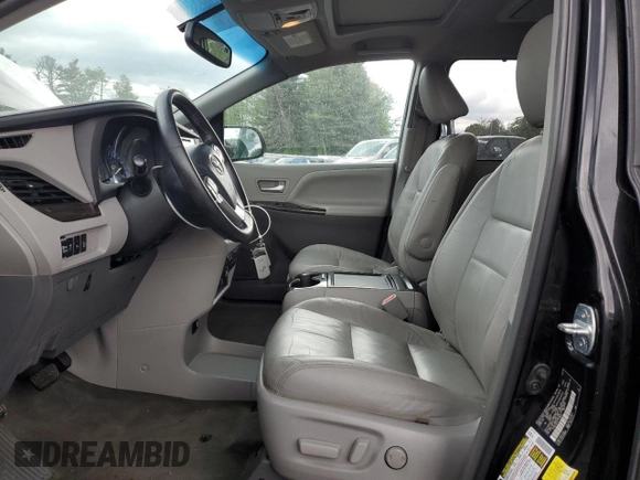 2015 Toyota Sienna Limited with VIN 5TDDK3DC4FS110637, listed as a Copart auction lot 55536225 with 77,062 mi miles and Clean Title. Bid and sale history available at DreamBid. Image 7.