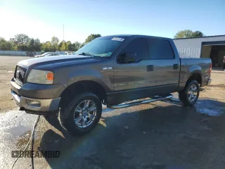 2004 Ford F-150 XLT with VIN 1FTRW14W54KB87028, listed as a Copart auction lot 79939714 with 260,492 mi miles and Salvage Title. Bid and sale history available at carsss.com. Image 1.