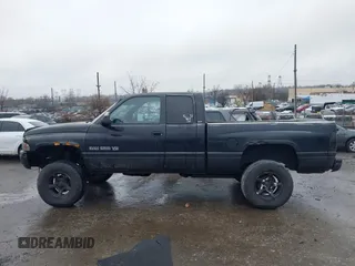 2001 Dodge 1500 with VIN 3B7HF13Y91G763348, listed as a IAAI auction lot 41510274 with 207,408 mi miles and . Bid and sale history available at DreamBid. Image 14.