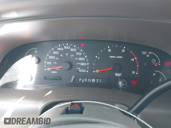2002 Ford Excursion Limited with VIN 1FMNU42F82ED01782, listed as a IAAI auction lot 41433654 with 220,550 mi miles and . Bid and sale history available at DreamBid. Image 7.