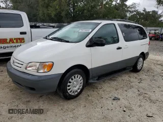 2002 Toyota Sienna CE with VIN 4T3ZF19C02U443501, listed as a Copart auction lot 79416604 with 81,685 mi miles and Salvage Title. Bid and sale history available at carsss.com. Image 1.