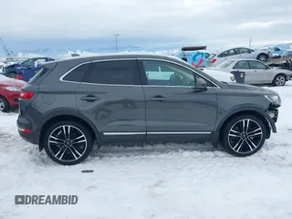 2018 Lincoln MKC Reserve with VIN 5LMTJ3DH4JUL19545, listed as a IAAI auction lot 41488381 with 38,215 mi miles and . Bid and sale history available at DreamBid. Image 14.
