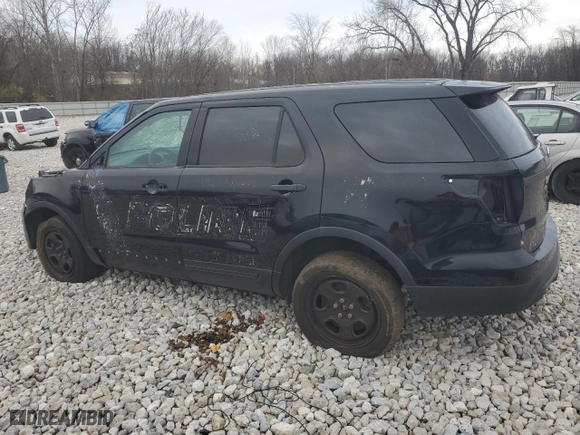 2017 Ford Police Interceptor Utility with VIN 1FM5K8AR6HGE01207, listed as a Copart auction lot 84407984 with 0 mi miles and Clean Title. Bid and sale history available at carsss.com. Image 2.