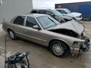2006 Mercury Grand Marquis LS Premium z VIN 2MEHM75V46X655372, wystawiony jako Copart lot #54866655 z przebiegiem 140 863 mil mil oraz Nie do naprawy. Historia ofert i sprzedaży dostępna na DreamBid. Obrazek 4.
