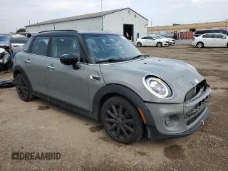 2021 MINI Hardtop 4 Door Oxford Edition with VIN WMWXU7C02M2N92256, listed as a Copart auction lot 62547725 with 175,453 mi miles and Clean title. Bid and sale history available at DreamBid. Image 4.