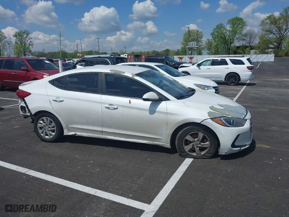 2017 Hyundai Elantra SE with VIN 5NPD74LF4HH209213, listed as a IAAI auction lot 42019358 with 175,095 mi miles. Bid and sale history available at carsss.com. Image 13.