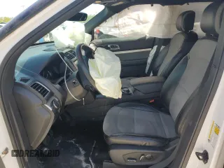 2017 Ford Explorer XLT z VIN 1FM5K8D89HGD75561, wystawiony jako Copart lot #57723505 z przebiegiem 100 274 mil mil oraz Szkoda całkowita • Salvage title. Historia ofert i sprzedaży dostępna na DreamBid. Obrazek 7.