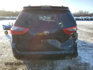 2020 Toyota Sienna LE Auto Access Seat with VIN 5TDKZ3DC1LS077076, listed as a Copart auction lot 86516374 with 226,269 mi miles and Salvage title. Bid and sale history available at DreamBid. Image 6.