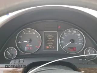 2005 Audi S4 z VIN WAUPL68E85A109670, wystawiony jako Copart lot #55114175 z przebiegiem 98 679 mil mil oraz Szkody całkowita. Historia ofert i sprzedaży dostępna na DreamBid. Obrazek 9.