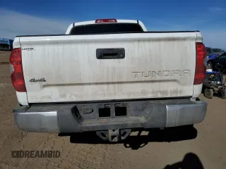 2014 Toyota Tundra SR5 z VIN 5TFDW5F18EX405499, wystawiony jako Copart lot #49188055 z przebiegiem 150 583 mil mil oraz Szkoda całkowita • Salvage title. Historia ofert i sprzedaży dostępna na DreamBid. Obrazek 6.