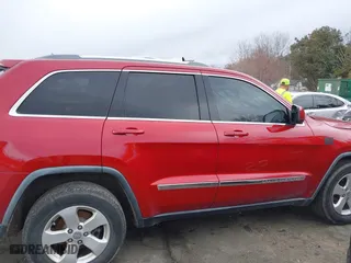 2011 Jeep Grand Cherokee Laredo with VIN 1J4RR4GT8BC636651, listed as a IAAI auction lot 41768944 with 200,160 mi miles. Bid and sale history available at carsss.com. Image 13.