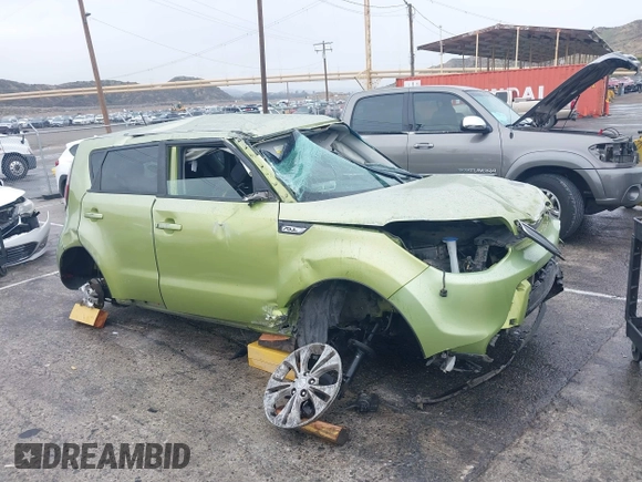 2014 Kia Soul + with VIN KNDJP3A55E7039225, listed as a IAAI auction lot 41770460 with 91,536 mi miles. Bid and sale history available at carsss.com. Image 1.