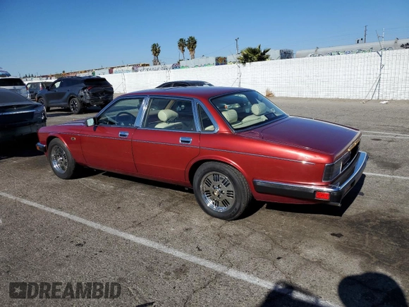 1994 Jaguar XJ with VIN SAJKX1747RC690894, listed as a Copart auction lot 88499345 with 24,006 mi miles and Clean Title. Bid and sale history available at DreamBid. Image 2.
