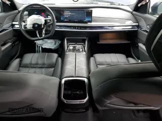 2023 BMW 7 Series 760i xDrive with VIN WBA33EJ04PCN52350, listed as a Copart auction lot 44487295 with 10,878 mi miles and Salvage title. Bid and sale history available at DreamBid. Image 8.