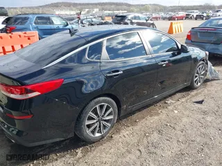 2019 Kia Optima S with VIN 5XXGT4L32KG354994, listed as a IAAI auction lot 41835258 with 99,301 mi miles. Bid and sale history available at carsss.com. Image 4.