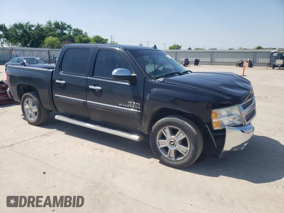 2013 Chevrolet Silverado 1500 LT with VIN 3GCPCSE08DG148103, listed as a Copart auction lot 52362155 with 205,647 mi miles and Salvage Title. Bid and sale history available at DreamBid. Image 4.