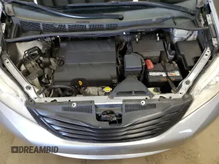 2012 Toyota Sienna XLE with VIN 5TDDK3DC6CS033619, listed as a Copart auction lot 52603245 with 225,740 mi miles and Clean Title. Bid and sale history available at carsss.com. Image 12.