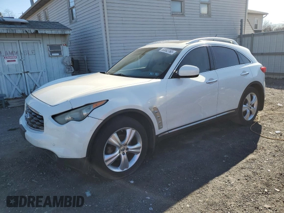 2011 Infiniti FX z VIN JN8AS1MW8BM140882, wystawiony jako Copart lot #50082765 z przebiegiem 159 075 mil mil oraz Tytuł czysty. Historia ofert i sprzedaży dostępna na DreamBid. Obrazek 1.