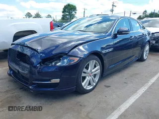 2019 Jaguar XJ R-Sport with VIN SAJWJ1CD0K8W20865, listed as a IAAI auction lot 42206084 with 42,697 mi miles and . Bid and sale history available at DreamBid. Image 17.