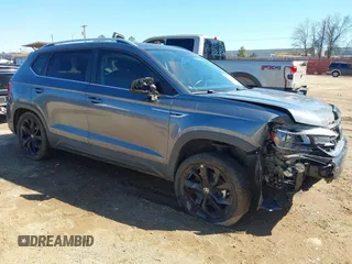 2022 Volkswagen Taos SE с VIN 3VVTX7B23NM073739, выставлен на аукционе IAAI как лот 41761252 с пробегом 36 129 миль миль и . История ставок и продаж доступна на DreamBid. Изображение 1.