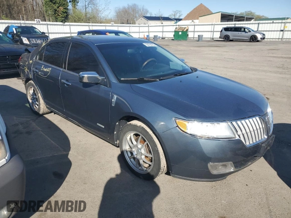2011 Lincoln MKZ Hybrid z VIN 3LNDL2L3XBR775589, wystawiony jako Copart lot #50796705 z przebiegiem 84 973 mil mil oraz Szkoda całkowita • Salvage title. Historia ofert i sprzedaży dostępna na DreamBid. Obrazek 4.
