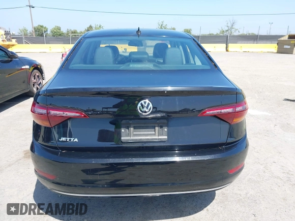 2019 Volkswagen Jetta S с VIN 3VWC57BU5KM055239, выставлен на аукционе IAAI как лот 42093866 с пробегом 69 787 миль миль и . История ставок и продаж доступна на DreamBid. Изображение 17.
