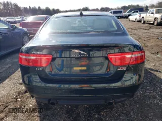 2017 Jaguar XE 35t Premium with VIN SAJAJ4BV5HA971536, listed as a Copart auction lot 86578694 with 77,664 mi miles and Salvage Title. Bid and sale history available at carsss.com. Image 6.