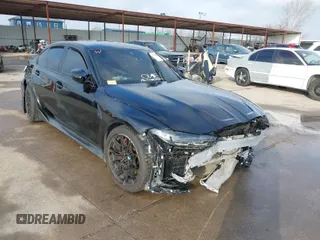 2024 BMW M3 Competition xDrive z VIN WBS43AY00RFS28148, wystawiony jako IAAI lot #41523719 z przebiegiem Nie podano mil oraz . Historia ofert i sprzedaży dostępna na DreamBid. Obrazek 1.