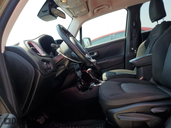 2015 Jeep Renegade Trailhawk with VIN ZACCJBCT7FPB90670, listed as a Copart auction lot 59345965 with 150,533 mi miles and Clean title. Bid and sale history available at DreamBid. Image 7.