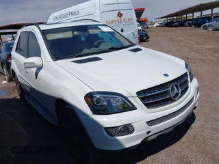 2008 Mercedes-Benz M 350 с VIN 4JGBB86E78A385921, выставлен на аукционе IAAI как лот 42387342 с пробегом 247 409 миль миль и . История ставок и продаж доступна на DreamBid. Изображение 1.