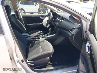 2019 Nissan Sentra SR with VIN 3N1AB7APXKY451032, listed as a IAAI auction lot 39229170 with 113,948 mi miles. Bid and sale history available at carsss.com. Image 5.