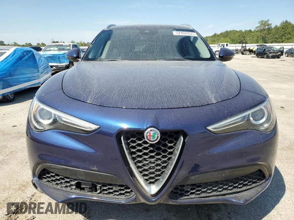 2018 Alfa Romeo Stelvio z VIN ZASFAKAN4J7B88776, wystawiony jako Copart lot #52402055 z przebiegiem 88 503 mil mil oraz Czysty tytuł • Clean title. Historia ofert i sprzedaży dostępna na DreamBid. Obrazek 5.