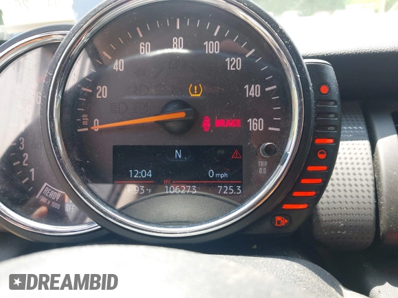 2014 MINI Hardtop with VIN WMWXM5C50ET972174, listed as a IAAI auction lot 42738144 with 106,273 mi miles and . Bid and sale history available at DreamBid. Image 7.