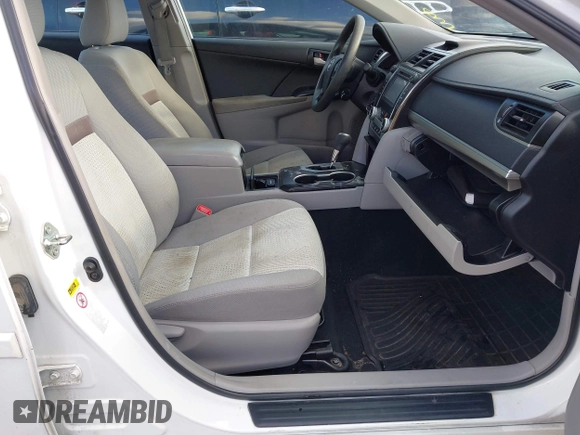 2014 Toyota Camry L with VIN 4T4BF1FK1ER424875, listed as a IAAI auction lot 42025877 with 113,919 mi miles. Bid and sale history available at carsss.com. Image 5.