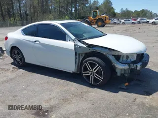 2016 Honda Accord Touring with VIN 1HGCT2B0XGA004186, listed as a IAAI auction lot 41823725 with 124,678 mi miles and . Bid and sale history available at DreamBid. Image 1.
