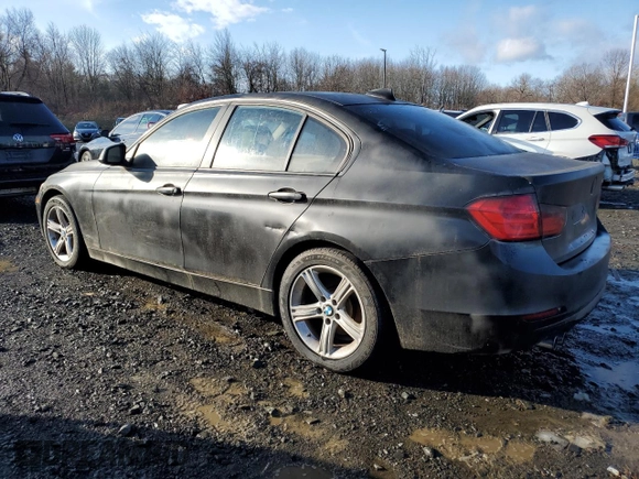 2013 BMW 3 Series 328i xDrive with VIN WBA3B5C55DF592085, listed as a Copart auction lot 82397564 with 98,545 mi miles and Clean title. Bid and sale history available at DreamBid. Image 2.