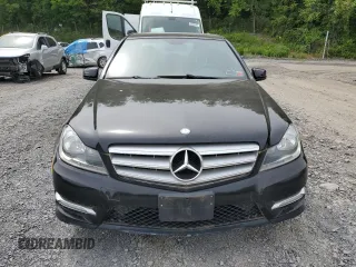 2012 Mercedes-Benz C 300 Sport with VIN WDDGF8BB2CR211054, listed as a Copart auction lot 58264875 with 131,478 mi miles and Clean title. Bid and sale history available at DreamBid. Image 5.