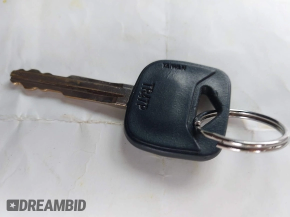 1999 Chevrolet Prizm z VIN 1Y1SK5488XZ446950, wystawiony jako IAAI lot #41798129 z przebiegiem 292 798 mil mil oraz . Historia ofert i sprzedaży dostępna na DreamBid. Obrazek 11.