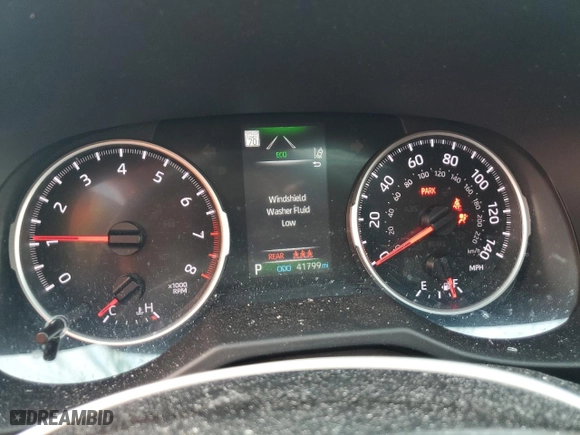 2022 Toyota RAV4 XLE with VIN 2T3W1RFV5NC206806, listed as a Copart auction lot 51430745 with 41,799 mi miles and Non Repairable. Bid and sale history available at carsss.com. Image 9.