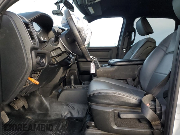 2024 Ram 2500 Tradesman with VIN 3C6UR5HJ7RG222469, listed as a Copart auction lot 44657845 with 44,753 mi miles and Salvage title. Bid and sale history available at DreamBid. Image 7.