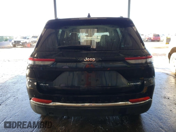 2024 Jeep Grand Cherokee Laredo with VIN 1C4RJHAG0RC700496, listed as a Copart auction lot 88449625 with 32,049 mi miles and Clean title. Bid and sale history available at DreamBid. Image 6.