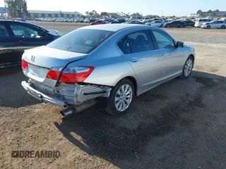2014 Honda Accord Sedan LX with VIN 1HGCR2F39EA204167, listed as a IAAI auction lot 42086879 with 129,596 mi miles. Bid and sale history available at carsss.com. Image 4.