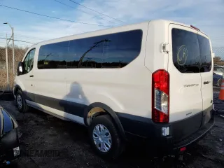 2023 Ford Transit Passenger XL with VIN 1FBAX2YG6PKA93719, listed as a Copart auction lot 43209725 with 47,459 mi miles and Non Repairable. Bid and sale history available at carsss.com. Image 2.
