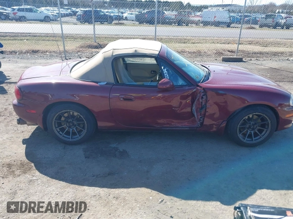 2003 Mazda MX-5 Miata Cloth with VIN JM1NB353730302782, listed as a IAAI auction lot 41751970 with 109,336 mi miles and . Bid and sale history available at DreamBid. Image 13.