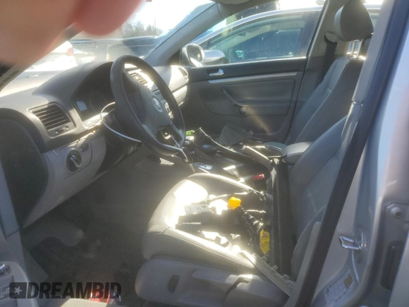 2006 Volkswagen Jetta 2.5L with VIN 3VWSF71K66M634299, listed as a Copart auction lot 42383235 with 168,421 mi miles and Salvage title. Bid and sale history available at DreamBid. Image 7.