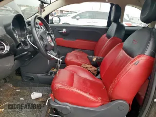2012 FIAT 500 Lounge z VIN 3C3CFFER3CT370540, wystawiony jako Copart lot #53429575 z przebiegiem 104 027 mil mil oraz Szkody całkowita. Historia ofert i sprzedaży dostępna na DreamBid. Obrazek 7.