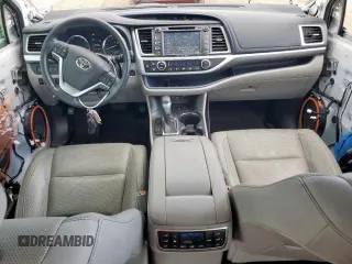 2019 Toyota Highlander Limited с VIN 5TDDZRFH7KS720789, выставлен на аукционе Copart как лот 62322695 с пробегом 51 095 миль миль и Списание • Salvage title. История ставок и продаж доступна на DreamBid. Изображение 8.